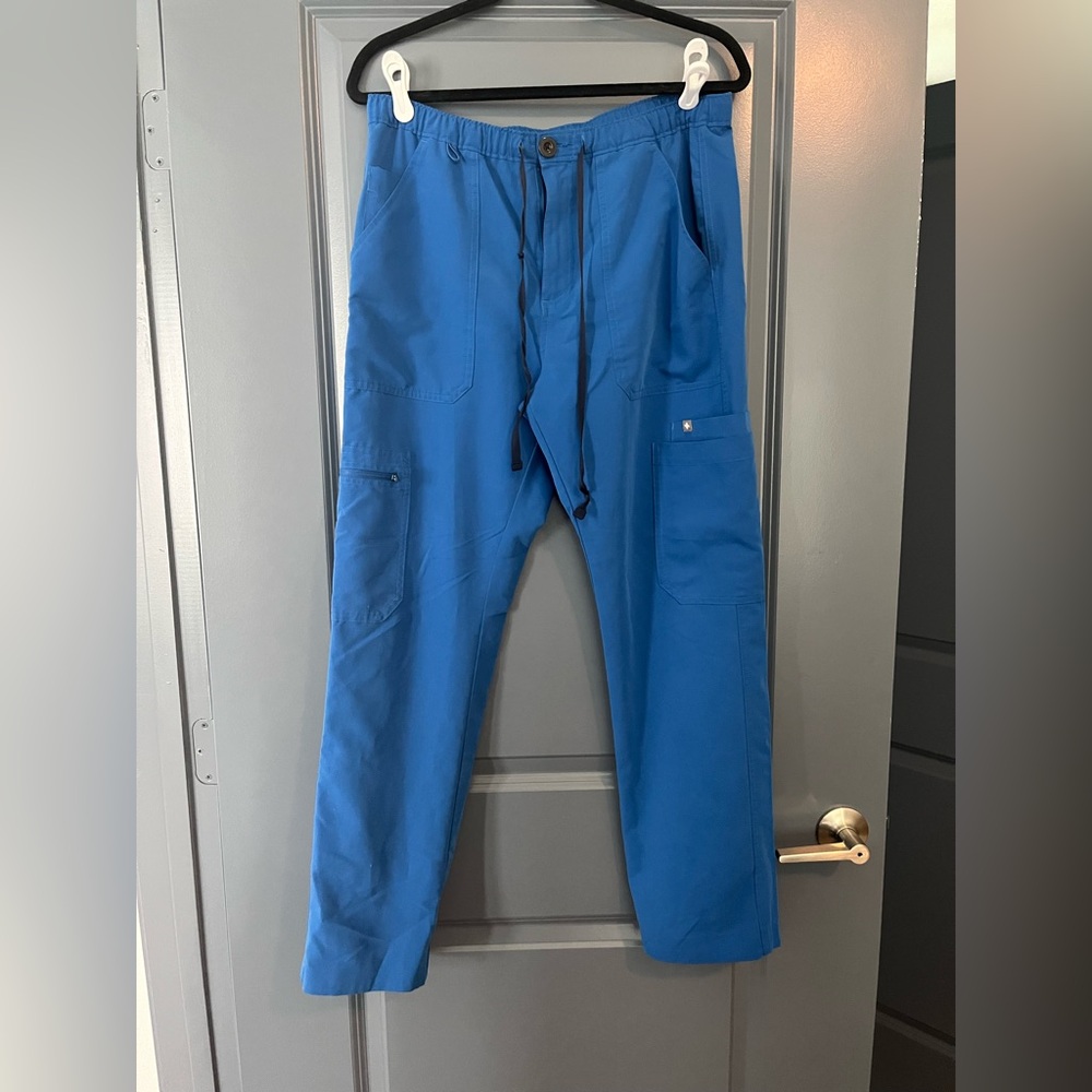 Figs Cairo Cargo Scrub Pants